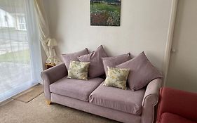 Light And Bright 3 Bedroom Bungalow In Cornwall